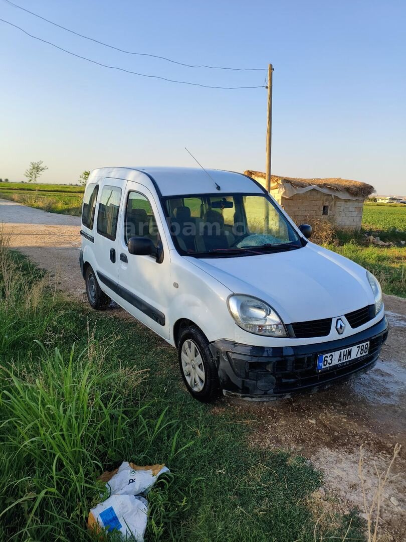 Sahibinden Renault Kangoo 1.5 dCi Expression 2008 Model Şanlıurfa 324.550 km Beyaz 4