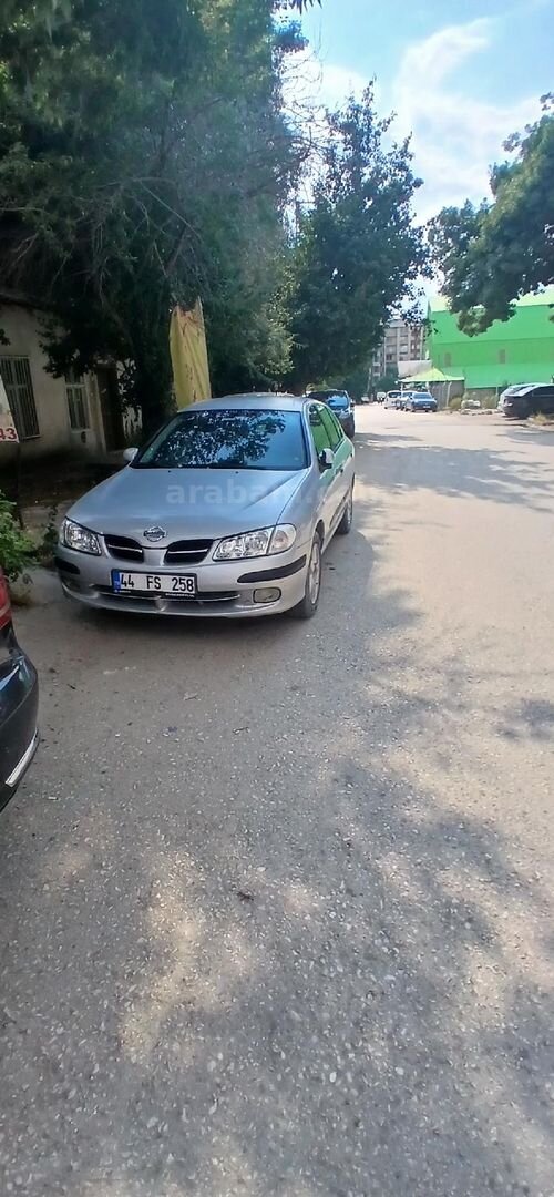 Sahibinden Nissan Almera 1.5 Luxury 2001 Model Van 207.000 km Gri (Gümüş) 2