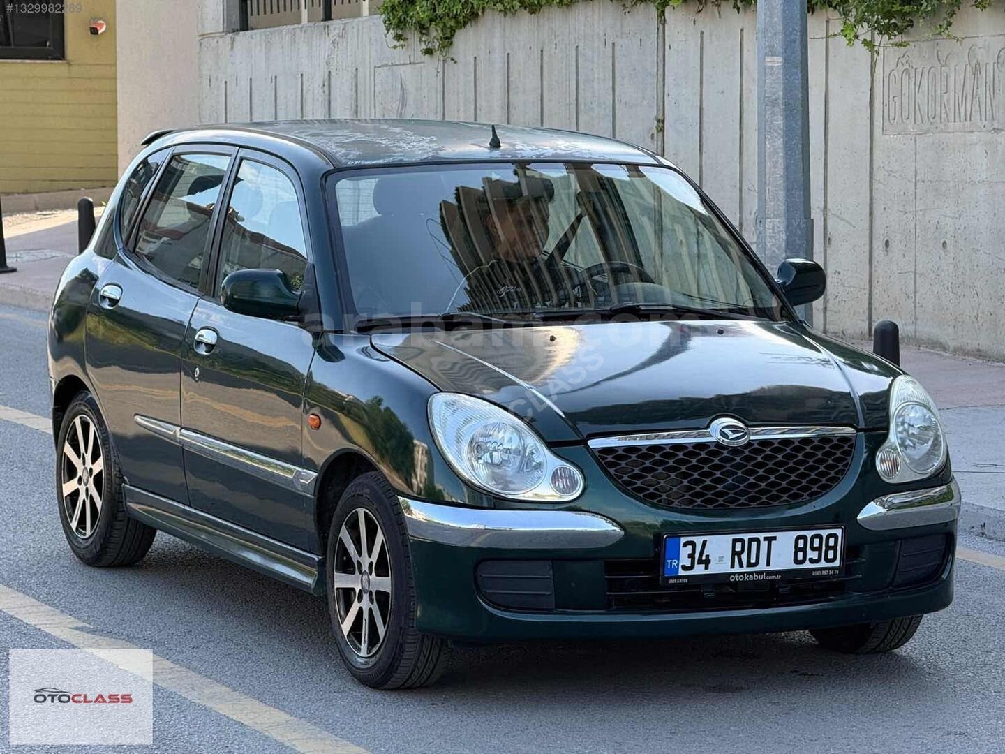 Galeriden Daihatsu Sirion 1.3 2005 Model İstanbul 280.000 km Yeşil 1