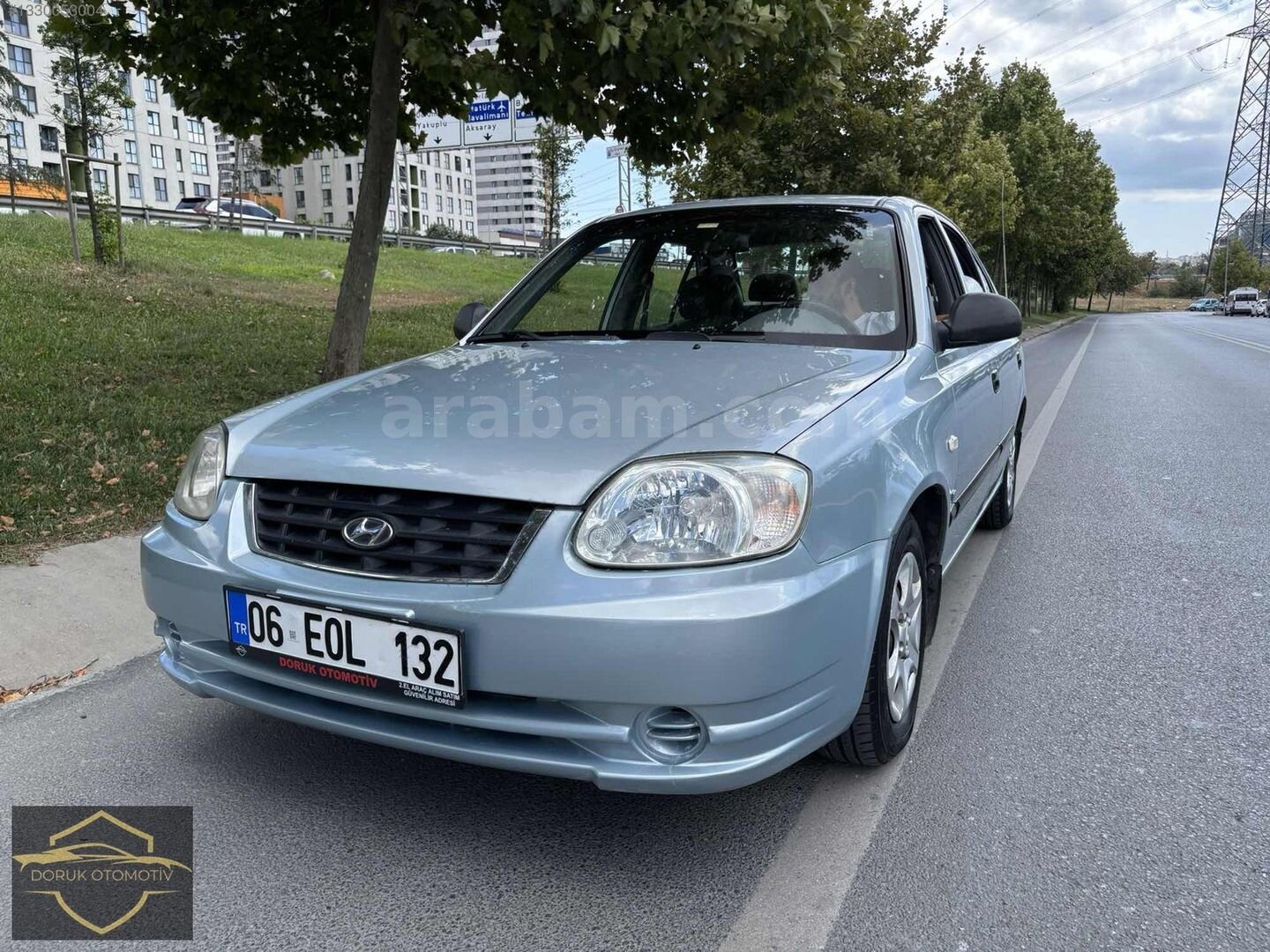 Galeriden Hyundai Accent 1.3 Admire 2005 Model İstanbul 150.000 km Mavi 2