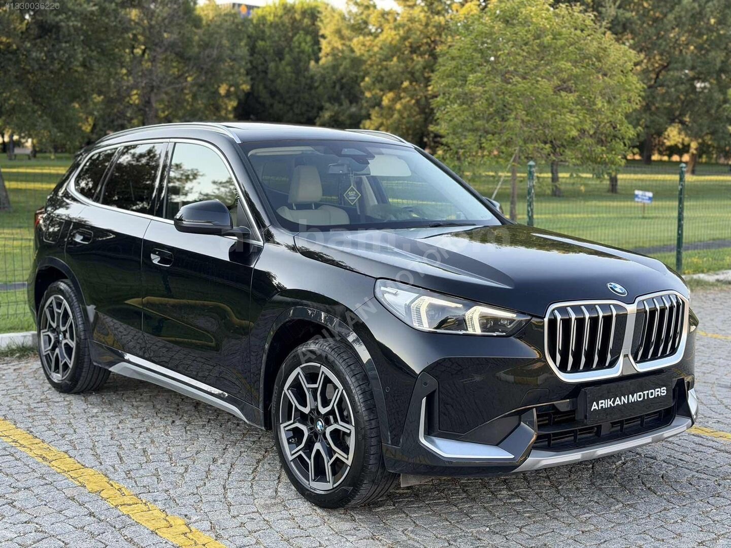 Galeriden BMW X1 20i sDrive X Line 2024 Model Bursa 35.000 km Siyah 1