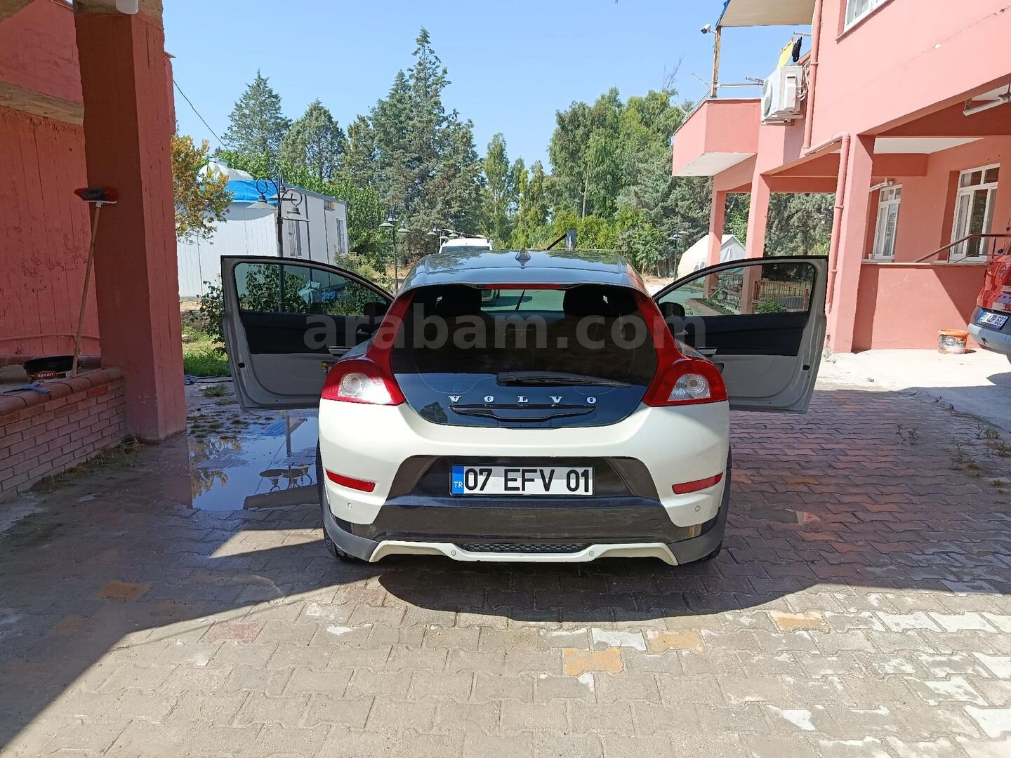 Sahibinden Volvo C30 1.6 D 2011 Model Hatay 262.000 km Şampanya 3