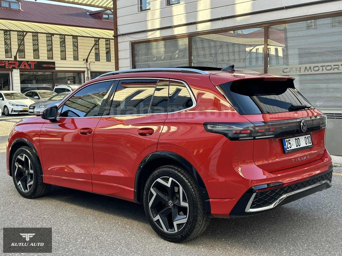 Galeriden Volkswagen Tiguan 1.5 TSI R-Line 2024 Model Erzurum 18.000 km Kırmızı 5