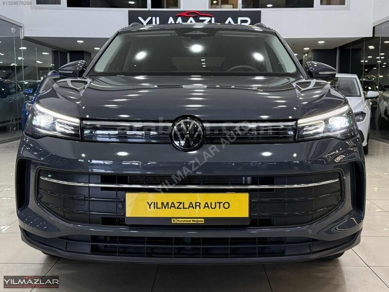 Galeriden Volkswagen Tiguan 1.5 TSI Life 2024 Model İstanbul 18.000 km Gri