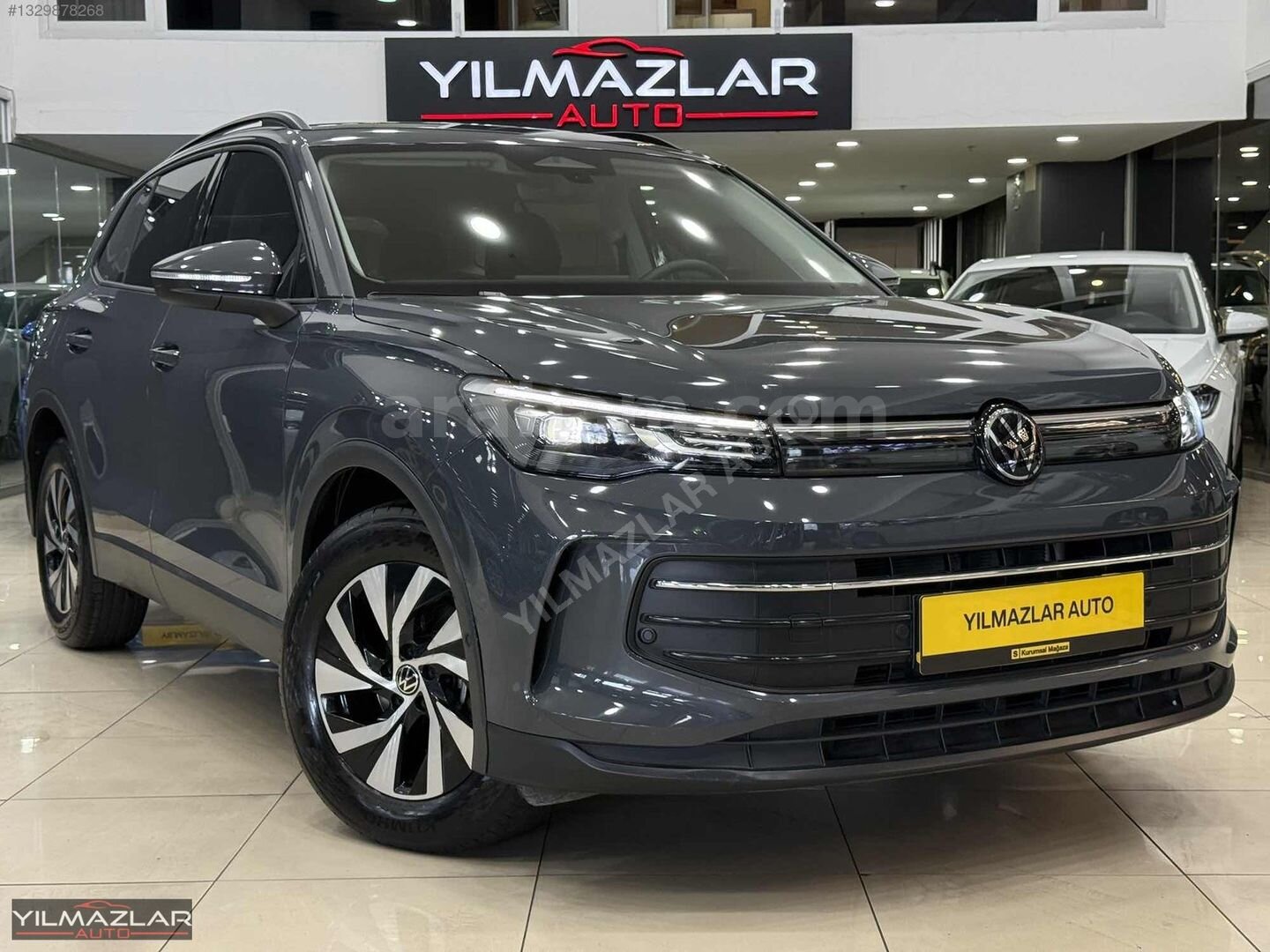 Galeriden Volkswagen Tiguan 1.5 TSI Life 2024 Model İstanbul 18.000 km Gri 3