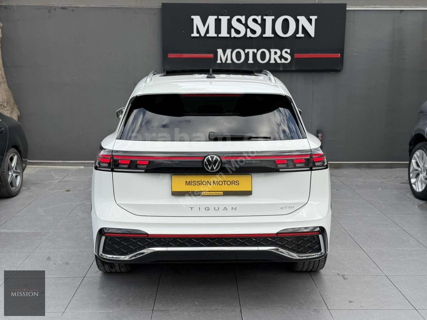 Galeriden Volkswagen Tiguan 1.5 TSI R-Line 2024 Model İstanbul 47.500 km Beyaz 7
