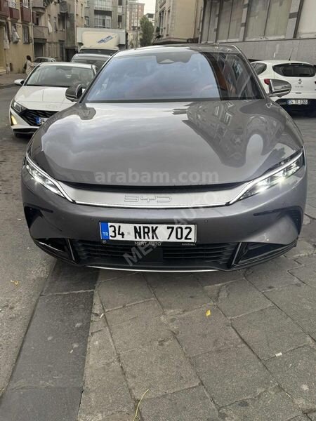 Galeriden BYD Han Executive 2025 Model İstanbul 6.001 km Gri