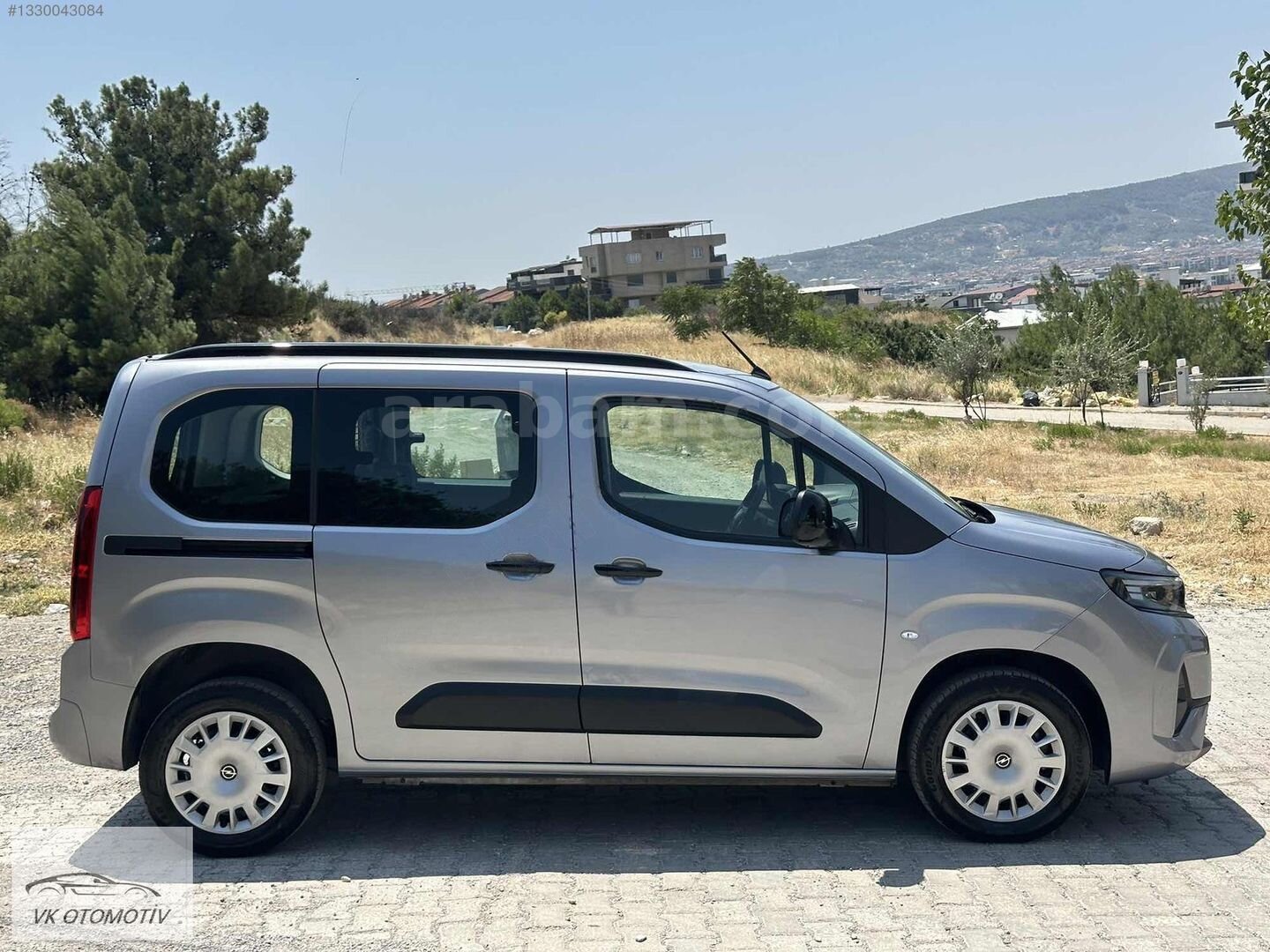 Galeriden Opel Combo 1.5 CDTI Essential 2025 Model İzmir 16.250 km Gri 6