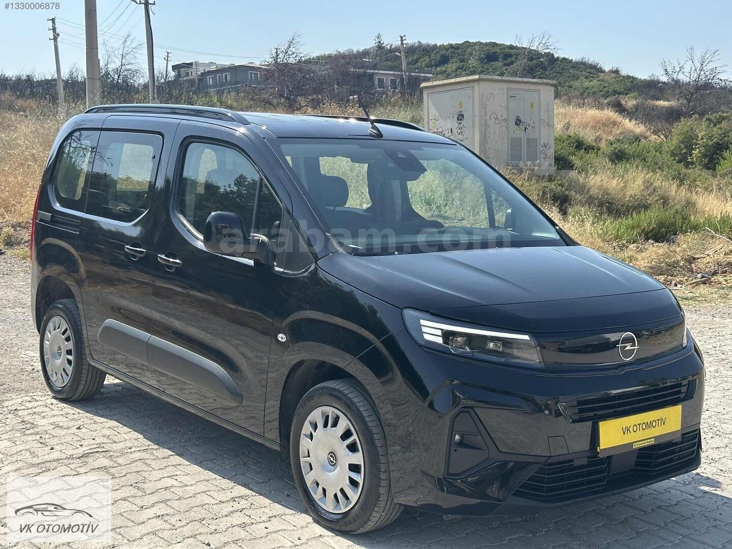 Galeriden Opel Combo 1.5 CDTI Essential 2025 Model İzmir 35.400 km Siyah 3