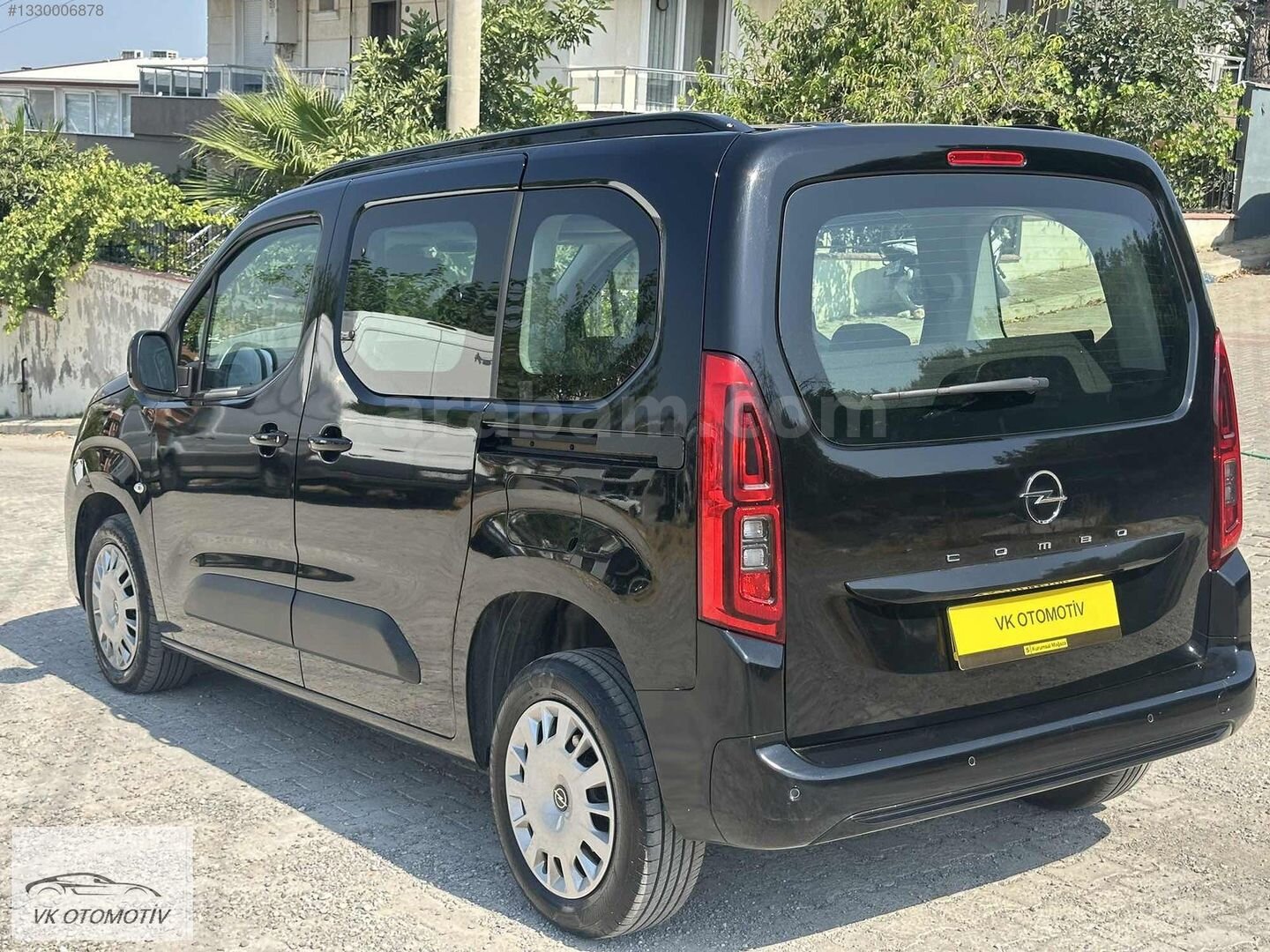 Galeriden Opel Combo 1.5 CDTI Essential 2025 Model İzmir 35.400 km Siyah 2