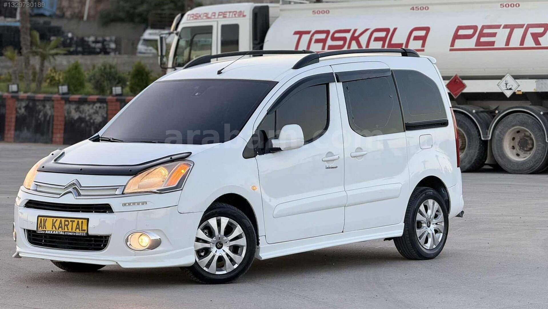 Galeriden Citroen Berlingo 1.6 HDi Selection 2012 Model Gaziantep 220.000 km Beyaz 1