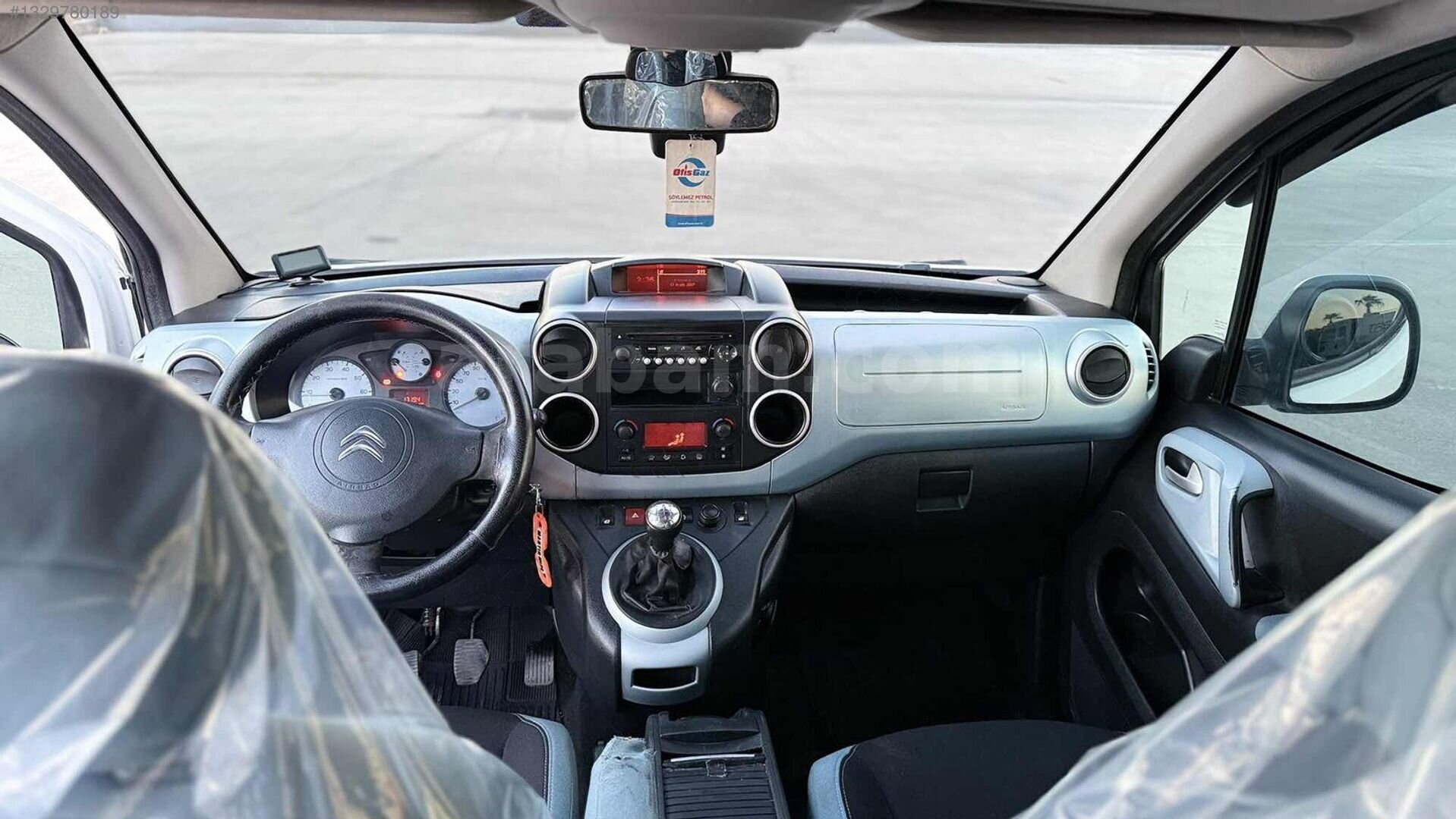 Galeriden Citroen Berlingo 1.6 HDi Selection 2012 Model Gaziantep 220.000 km Beyaz 3