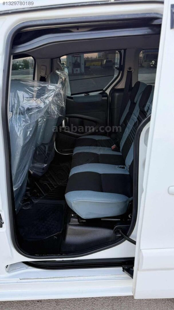 Galeriden Citroen Berlingo 1.6 HDi Selection 2012 Model Gaziantep 220.000 km Beyaz 7