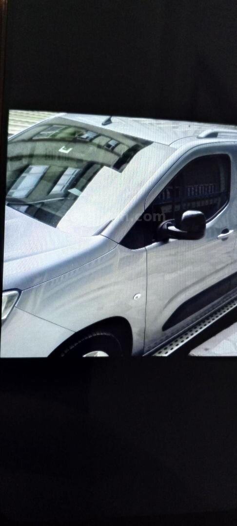 Sahibinden Opel Combo 1.5 CDTI Edition 2022 Model İstanbul 97.500 km Gri 3
