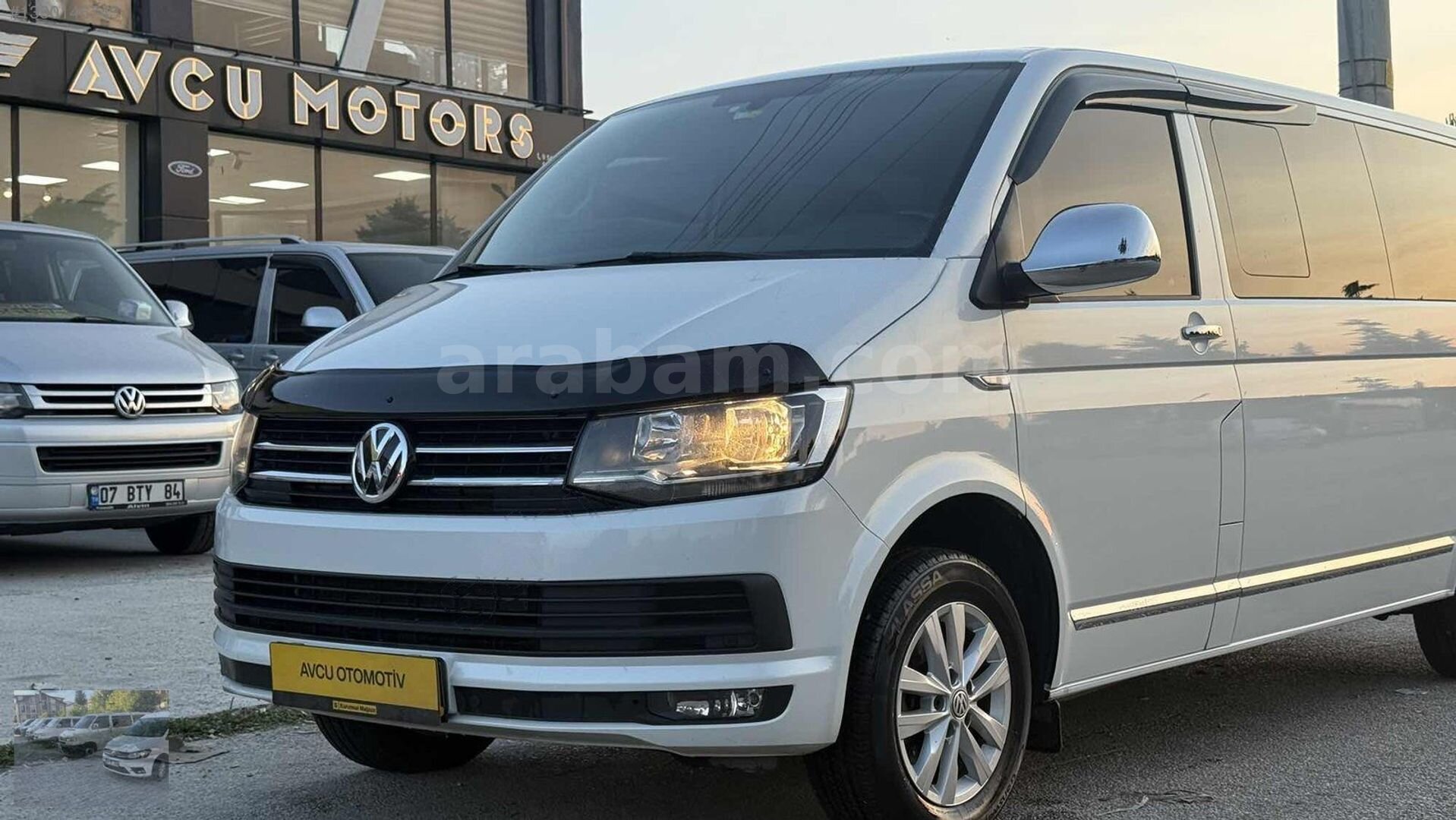 Galeriden Volkswagen Caravelle 2.0 TDI BMT Comfortline 2017 Model Isparta 197.000 km Beyaz 6