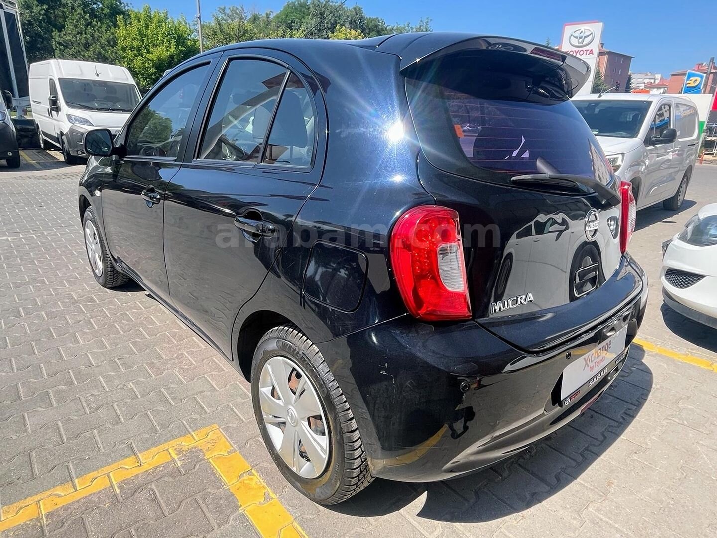 Galeriden Nissan Micra 1.2 Street 2017 Model Eskişehir 86.000 km Siyah 7