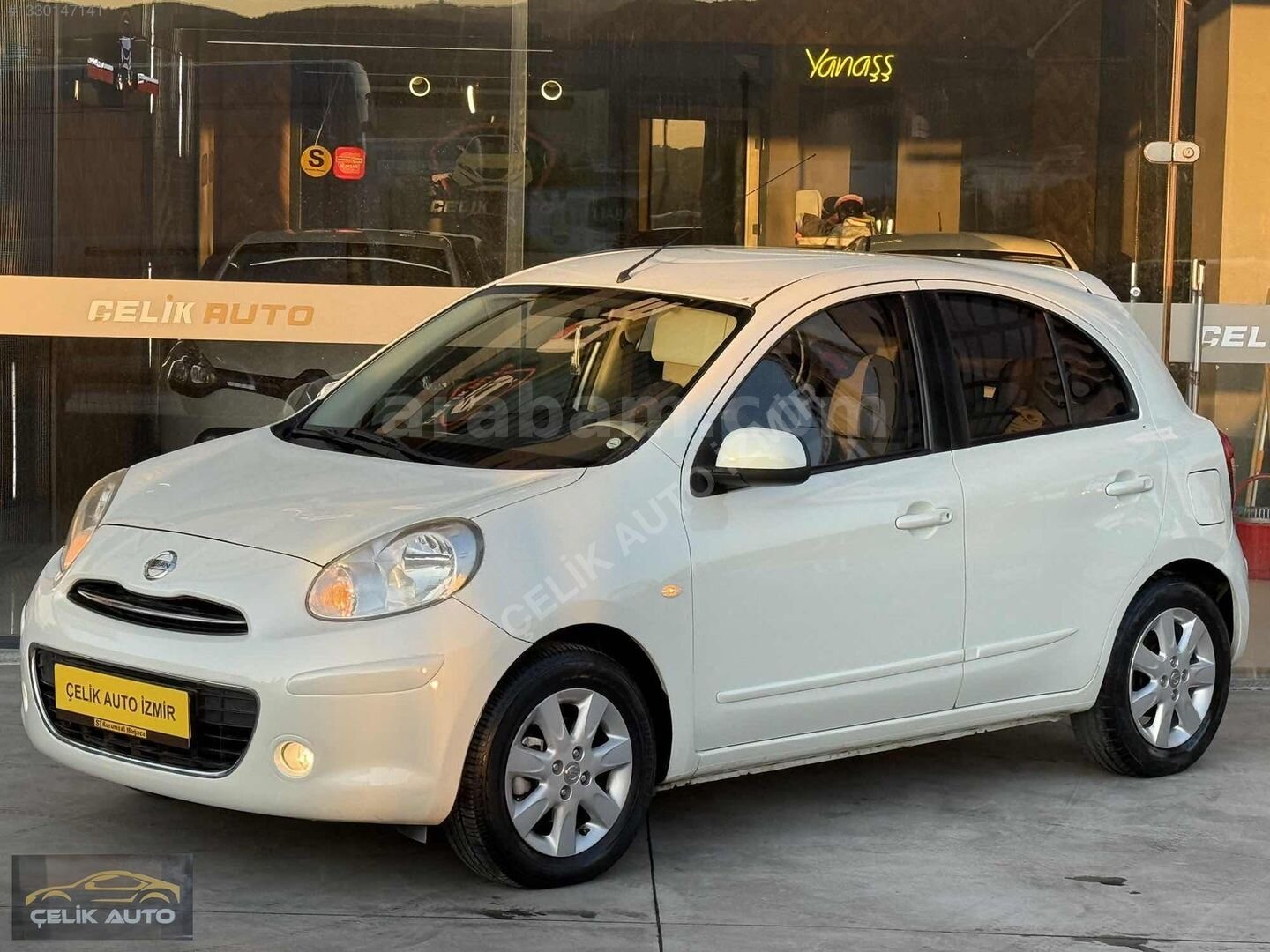 Galeriden Nissan Micra 1.2 Punch 2012 Model İzmir 105.000 km Beyaz 2