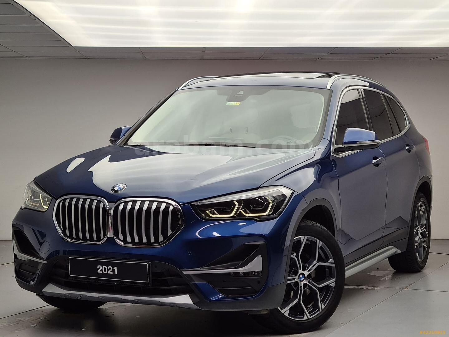 Galeriden BMW X1 18i sDrive X Line 2021 Model İstanbul 59.115 km Mavi 1