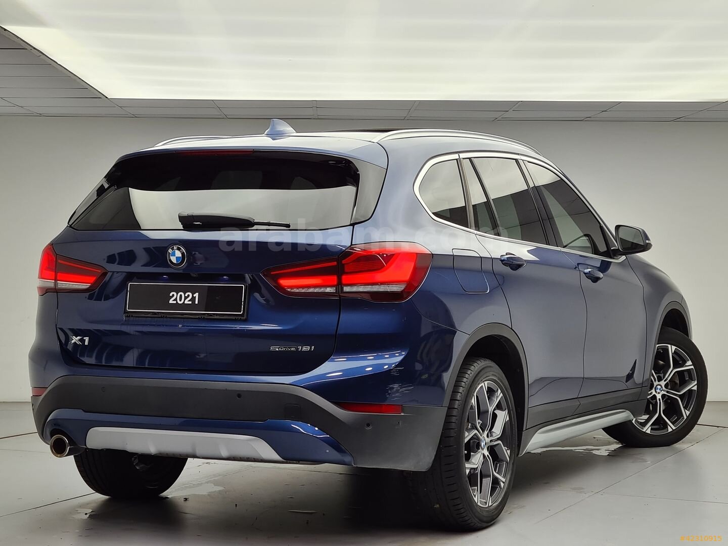 Galeriden BMW X1 18i sDrive X Line 2021 Model İstanbul 59.115 km Mavi 2