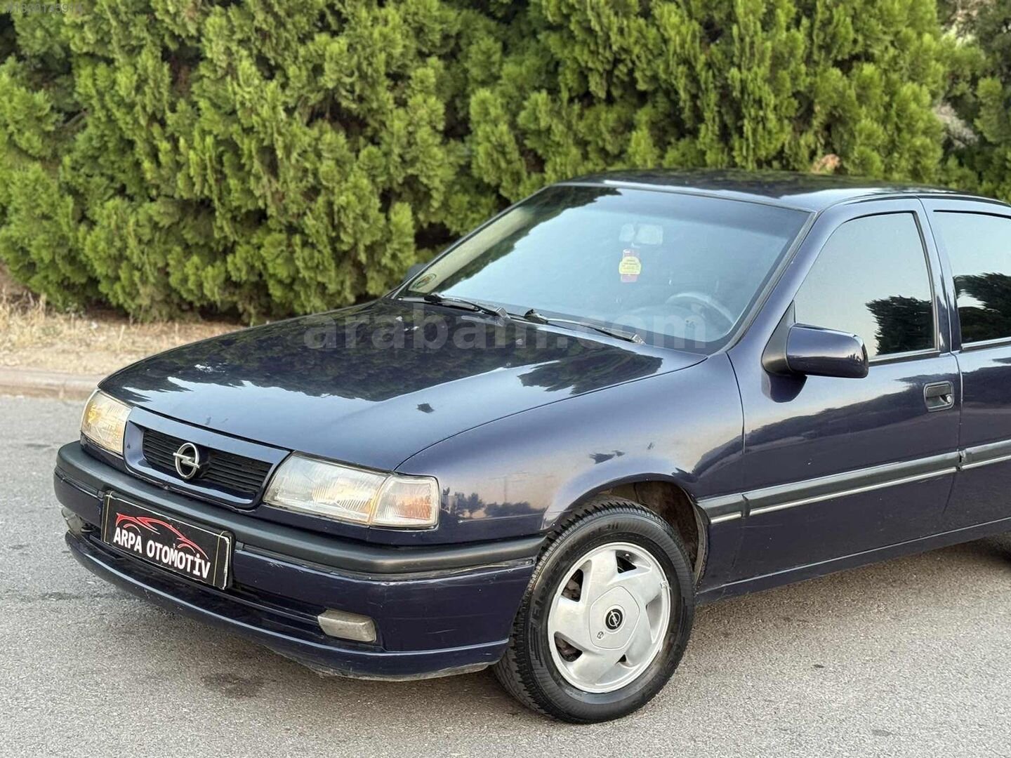 Galeriden Opel Vectra 2.0 GLS 1995 Model Denizli 260.000 km Lacivert 2