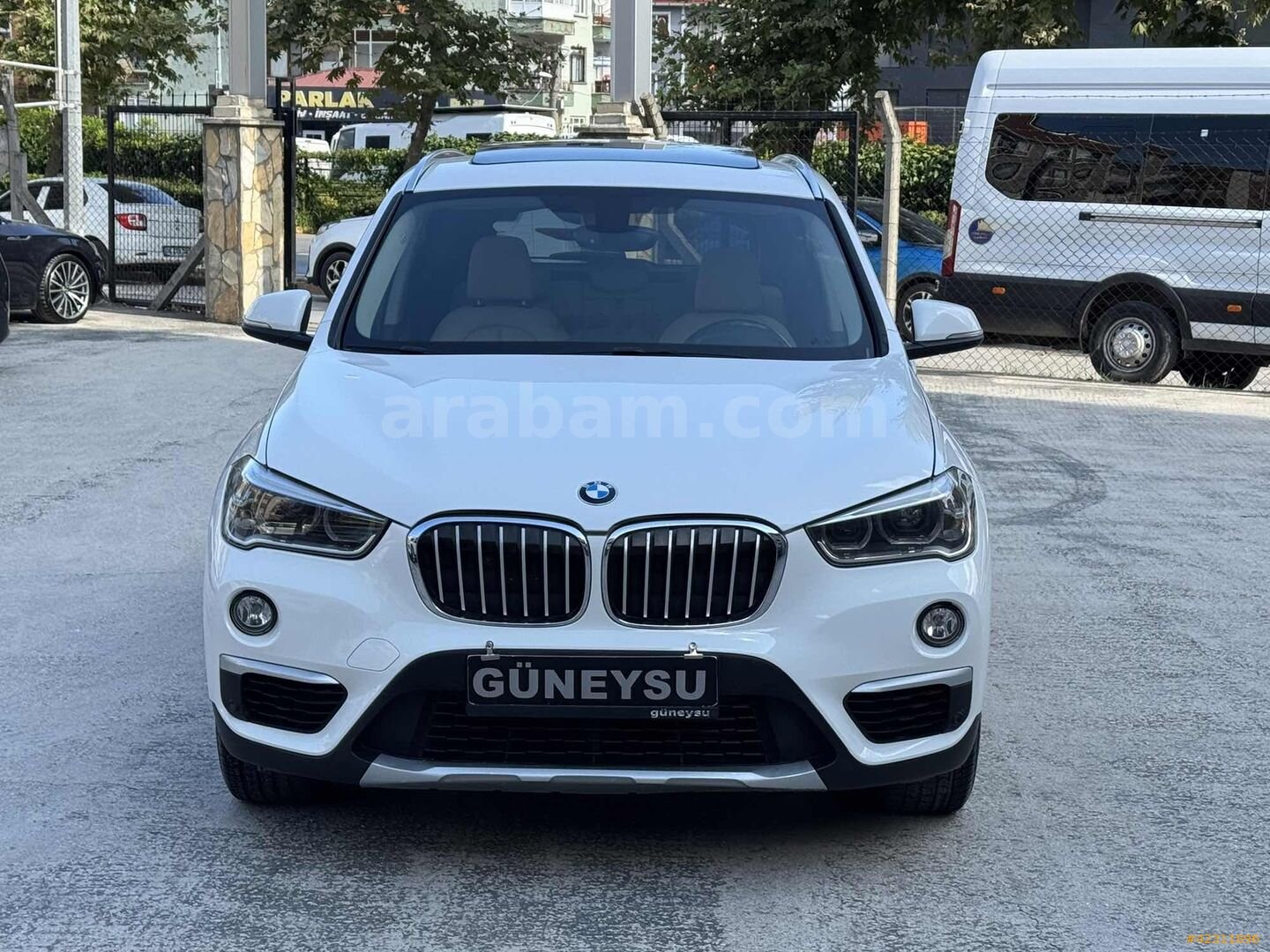 Galeriden BMW X1 16d sDrive X Line 2018 Model Kocaeli 182.000 km Beyaz 2