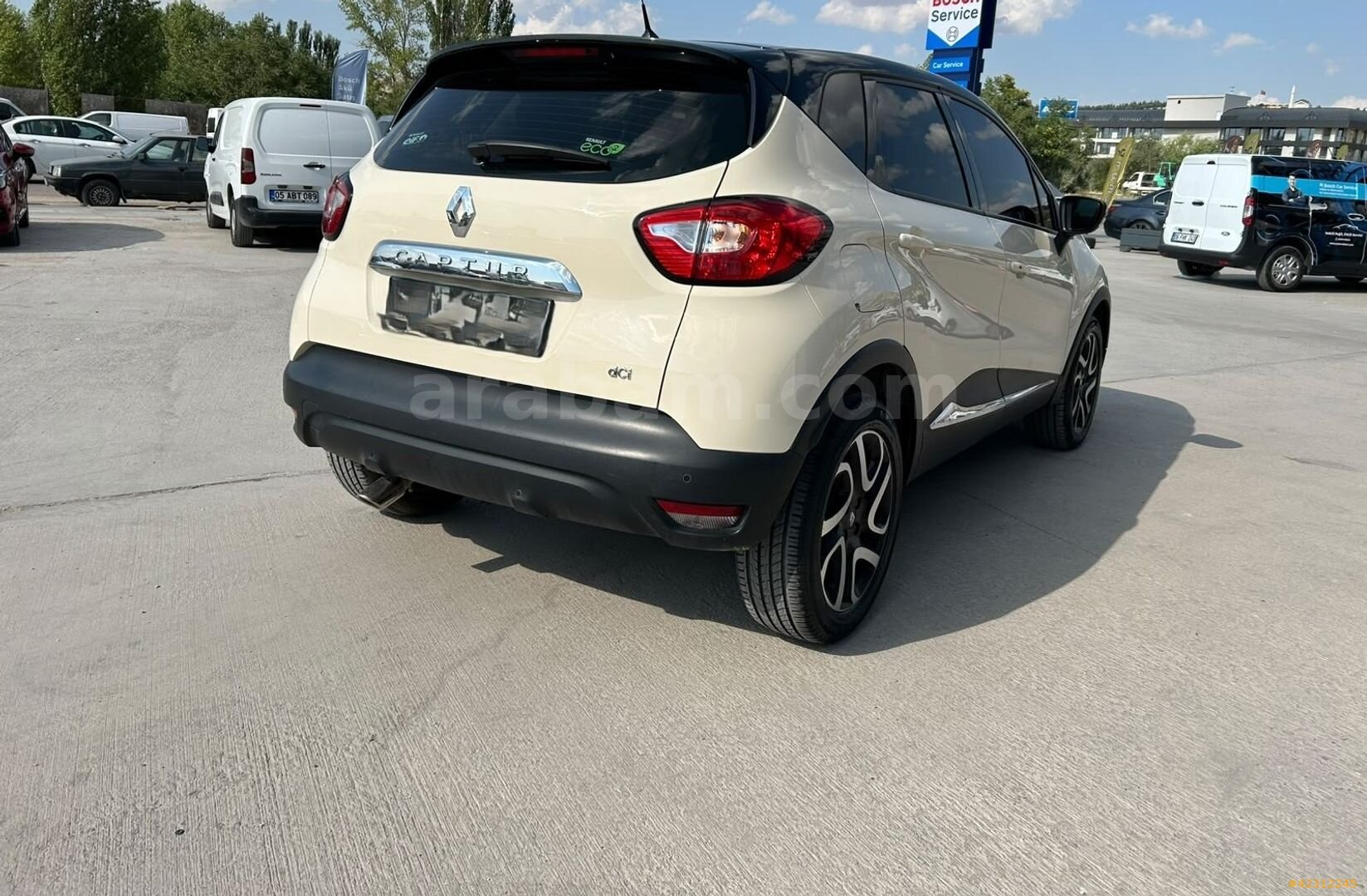 Galeriden Renault Captur 1.5 dCi Icon 2015 Model Ankara 102.581 km Beyaz 6