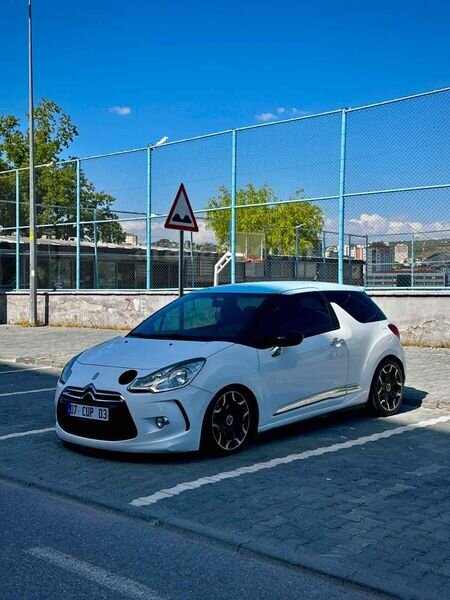 Sahibinden DS Automobiles DS3 1.6 THP DSport 2011 Model Kayseri 150.000 km Beyaz