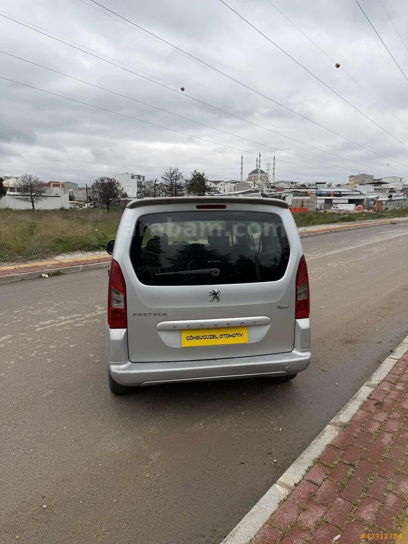 Galeriden Peugeot Partner 1.6 HDI Premium Pack 2010 Model Bursa 292.000 km Gri 5
