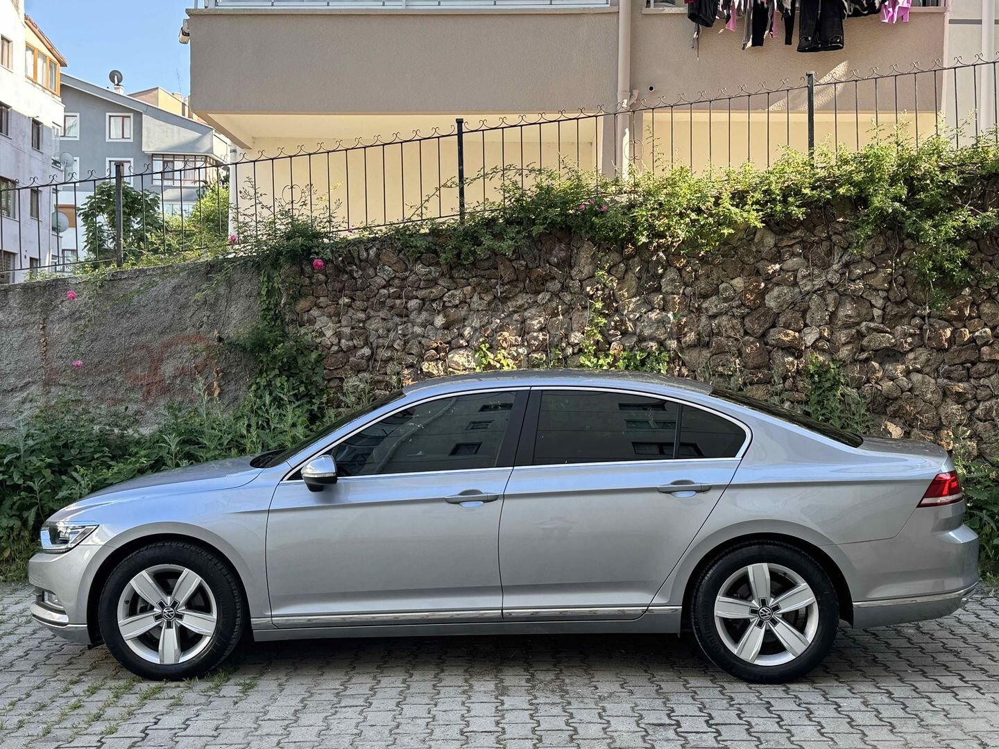 Galeriden Volkswagen Passat 1.6 TDi BlueMotion Impression 2017 Model Ankara 110.000 km Füme 7