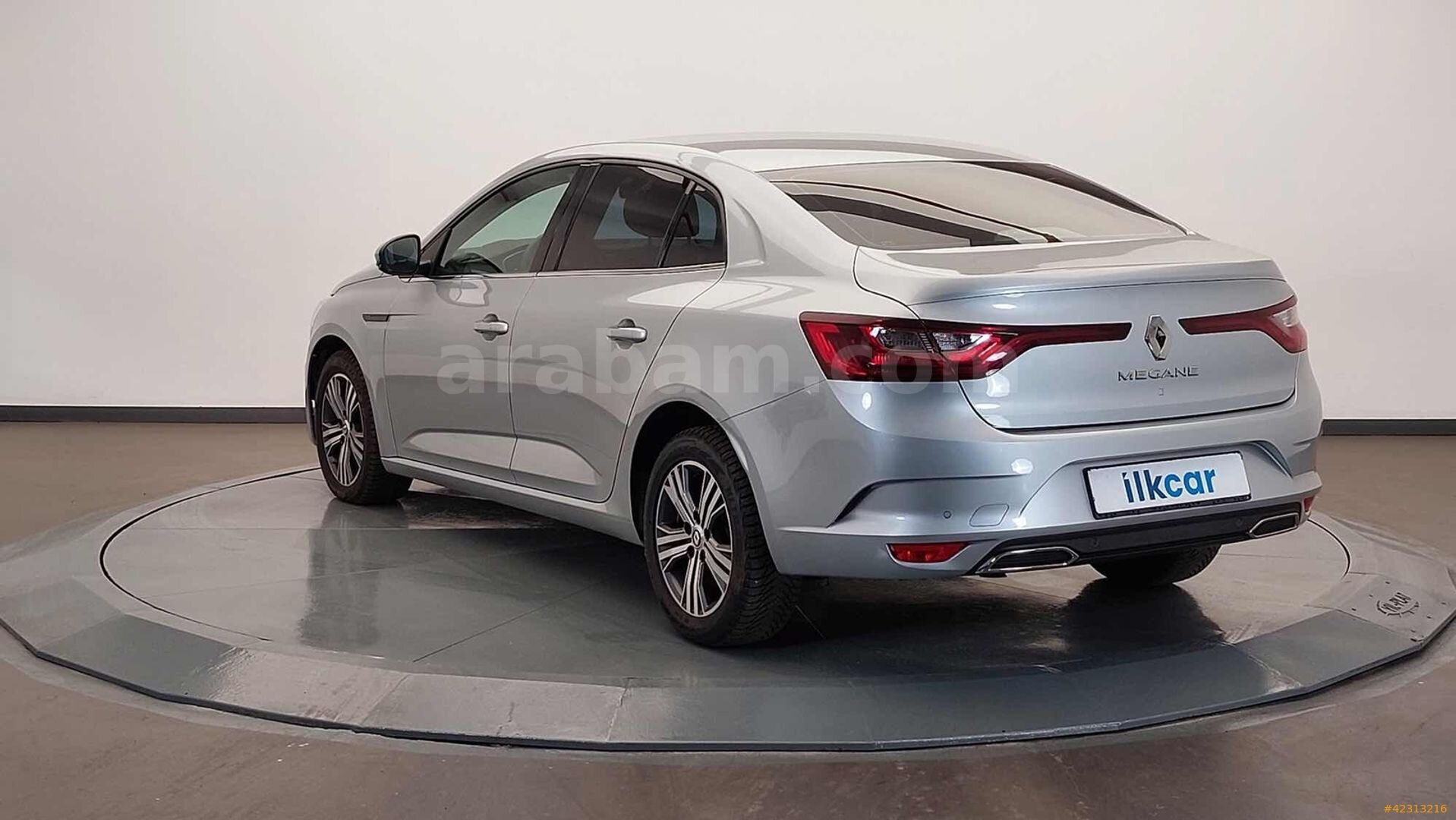 Galeriden Renault Megane 1.3 TCe Touch 2024 Model İstanbul 63.400 km Gri 6