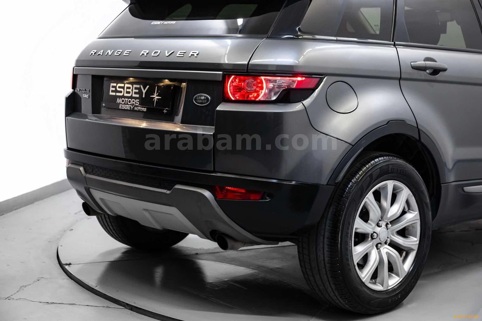 Galeriden Land Rover Range Evoque 2.0 Si4 Pure 2015 Model İstanbul 138.000 km Füme 5