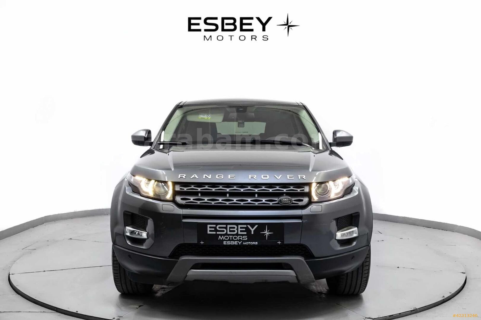 Galeriden Land Rover Range Evoque 2.0 Si4 Pure 2015 Model İstanbul 138.000 km Füme 2