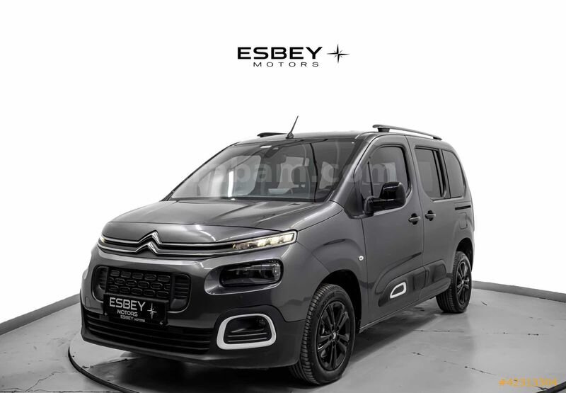 Galeriden Citroen Berlingo 1.5 BlueHDI Feel Bold 2023 Model İstanbul 70.000 km Gri