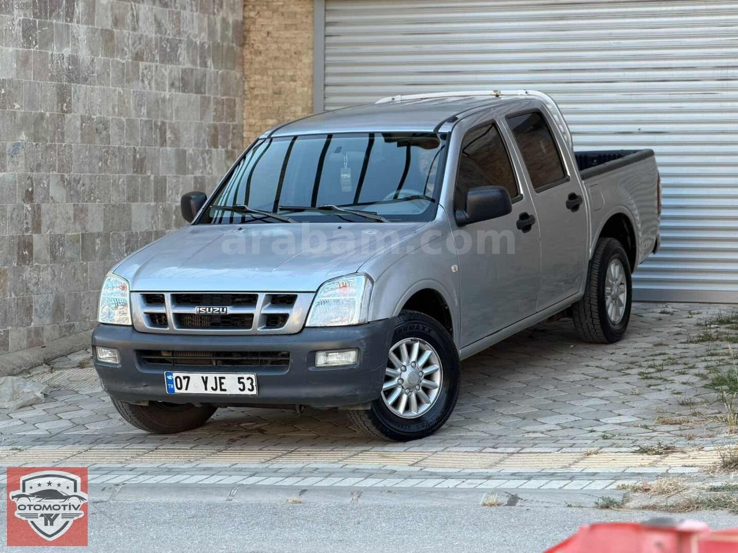 Galeriden Isuzu D-Max 2.5 4x2 2007 Model Antalya 320.000 km Gri 4