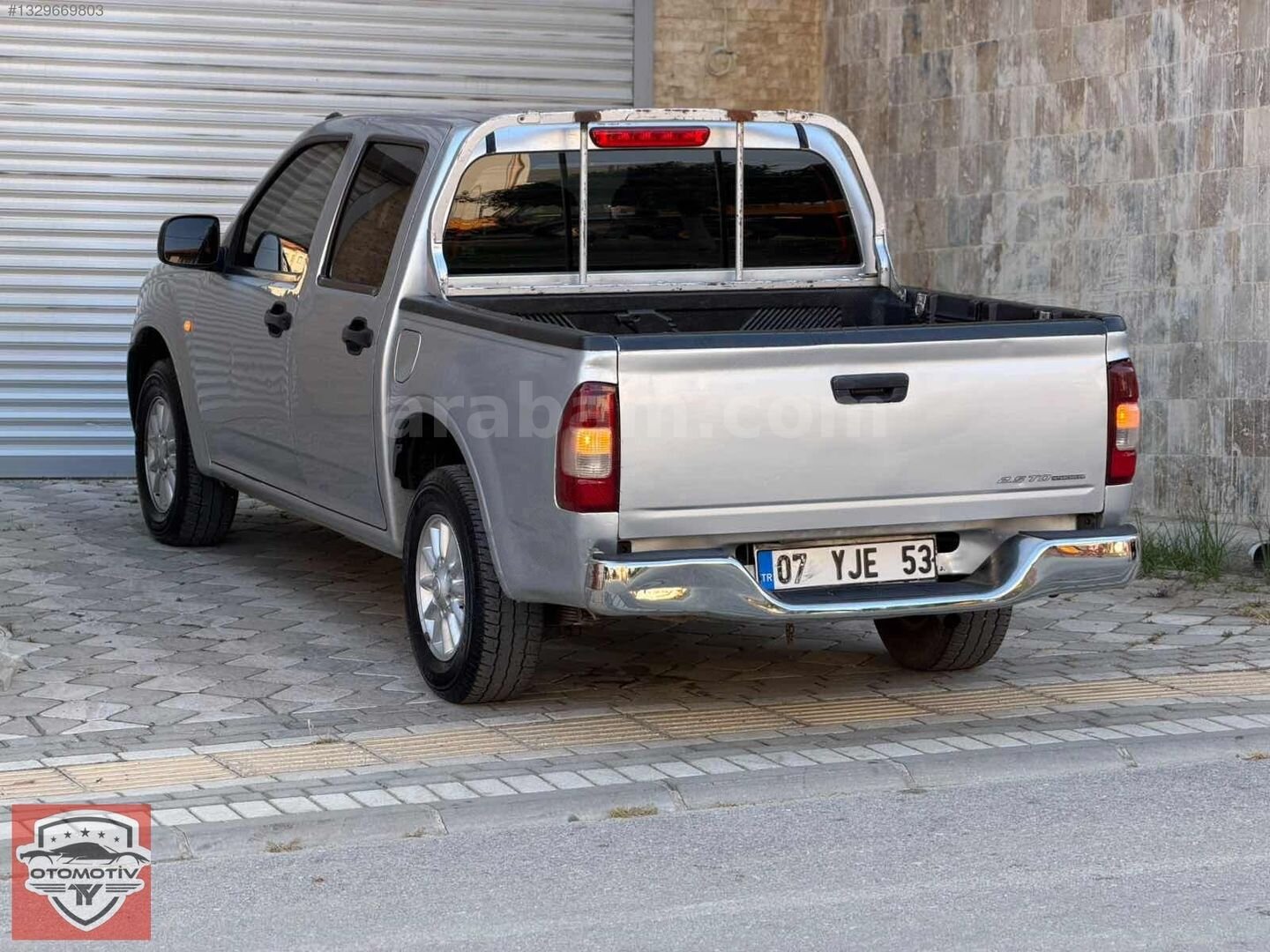 Galeriden Isuzu D-Max 2.5 4x2 2007 Model Antalya 320.000 km Gri 2