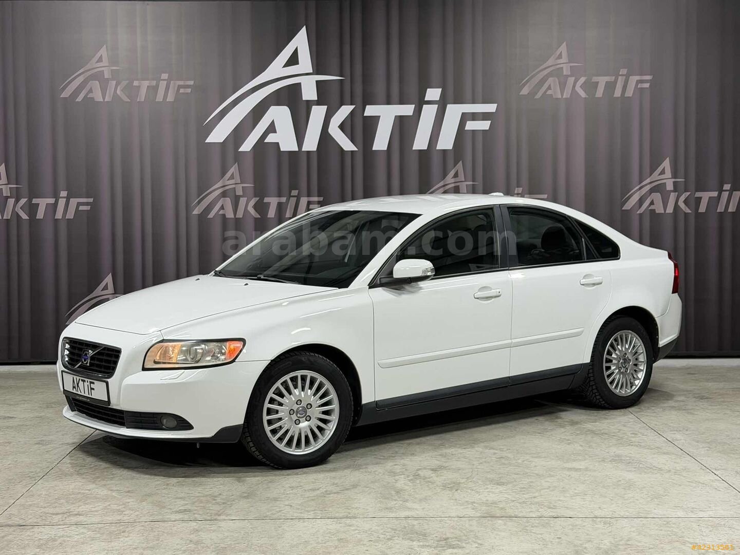 Galeriden Volvo S40 1.6 D Premium 2009 Model Denizli 277.000 km Beyaz 3