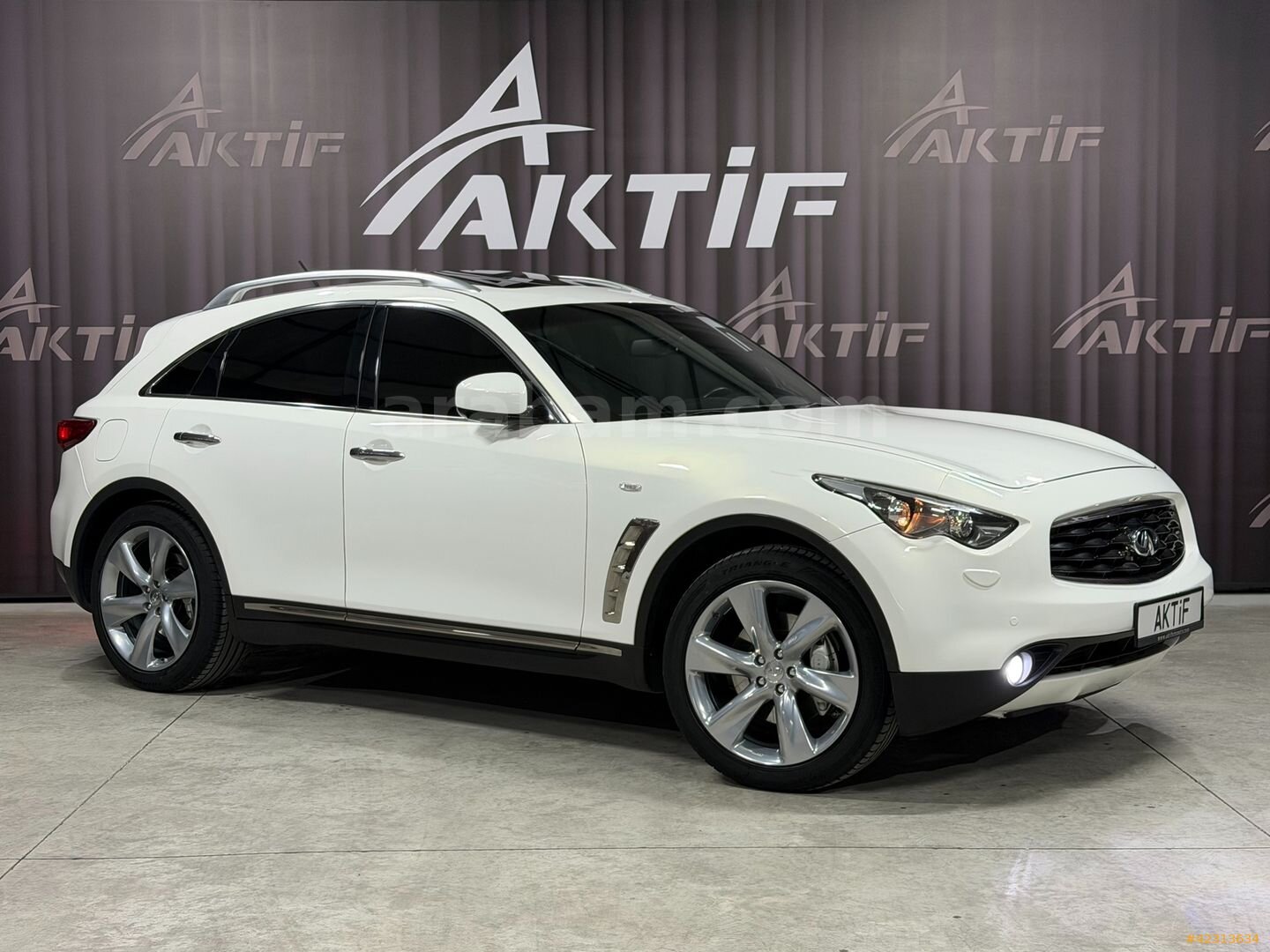 Galeriden Infiniti FX FX30d S 2011 Model Denizli 228.000 km Beyaz 1