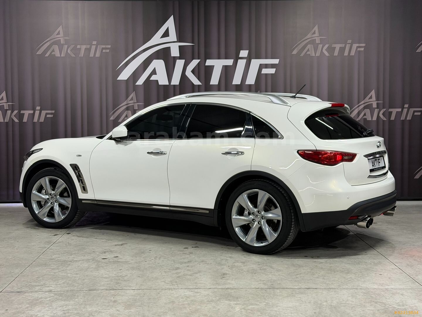 Galeriden Infiniti FX FX30d S 2011 Model Denizli 228.000 km Beyaz 6