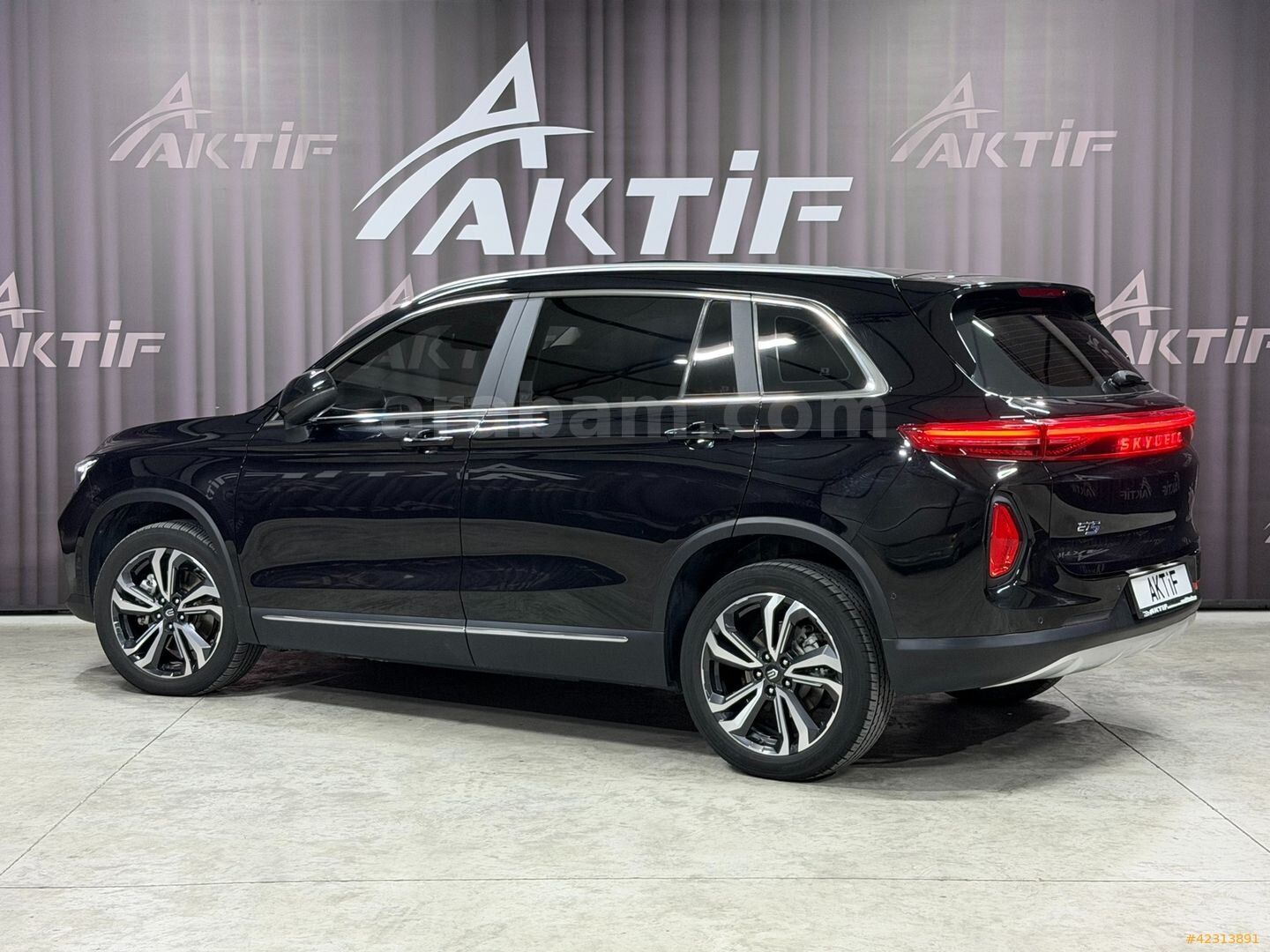 Galeriden Skywell ET5 Premium 2022 Model Denizli 83.000 km Siyah 6