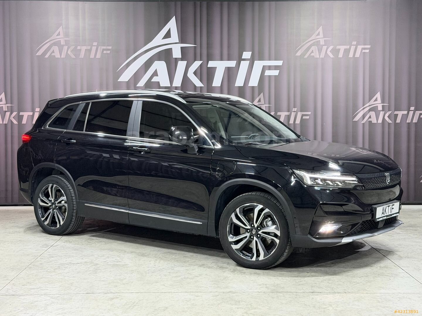 Galeriden Skywell ET5 Premium 2022 Model Denizli 83.000 km Siyah 1