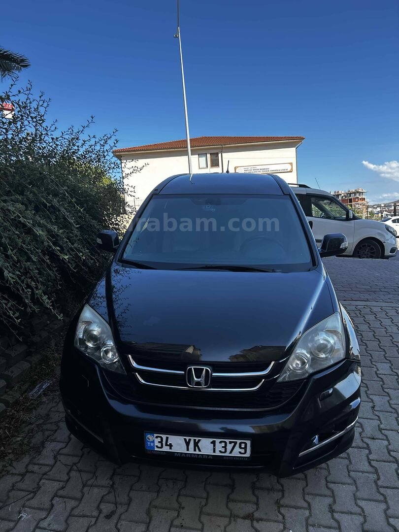 Sahibinden Honda CR-V 2.0i Executive 2011 Model Kocaeli 222.000 km Siyah 1
