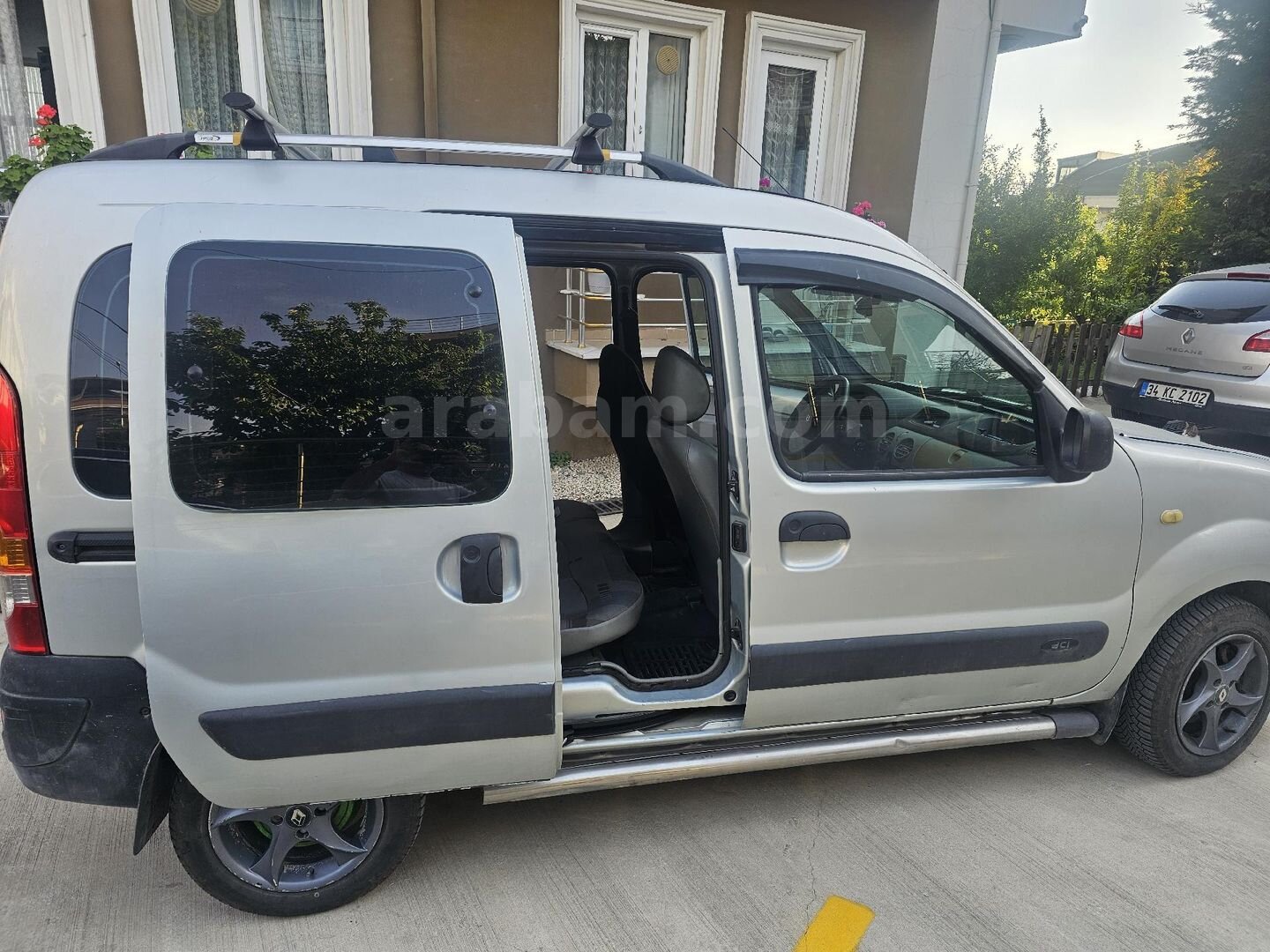 Sahibinden Renault Kangoo 1.5 dCi Authentique 2007 Model İstanbul 258.000 km Gri 4