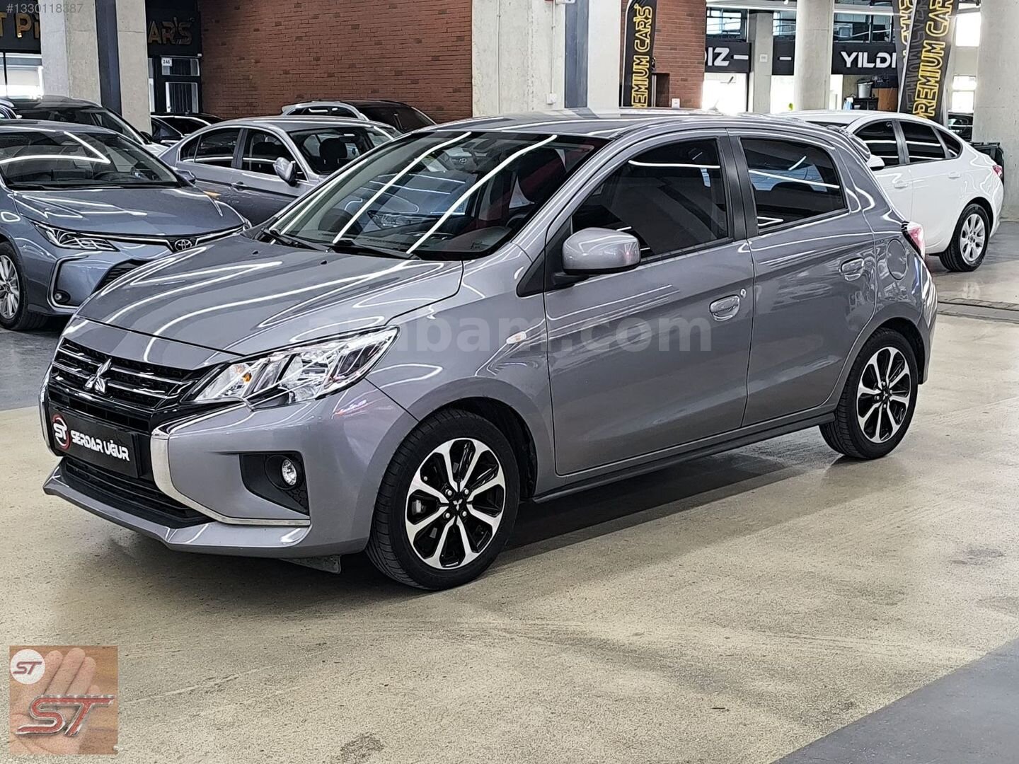 Galeriden Mitsubishi Space Star 1.2 Intense 2022 Model Ankara 51.000 km Füme 3