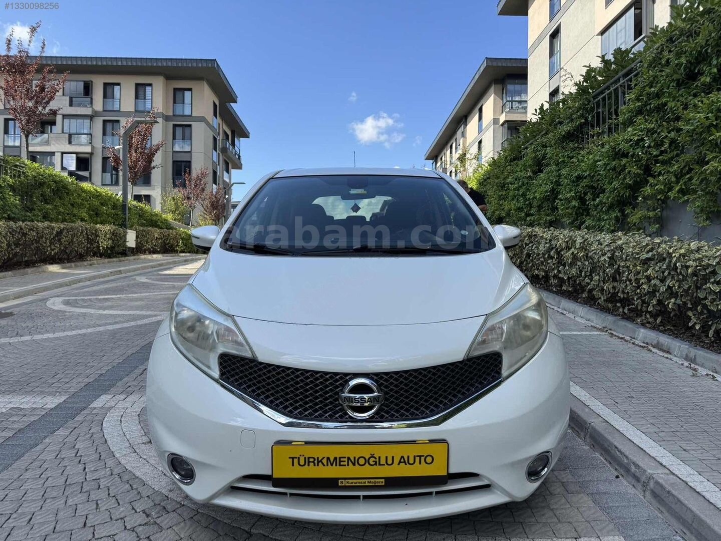 Galeriden Nissan Note 1.5 dCi Tekna 2014 Model İstanbul 330.000 km Beyaz 6
