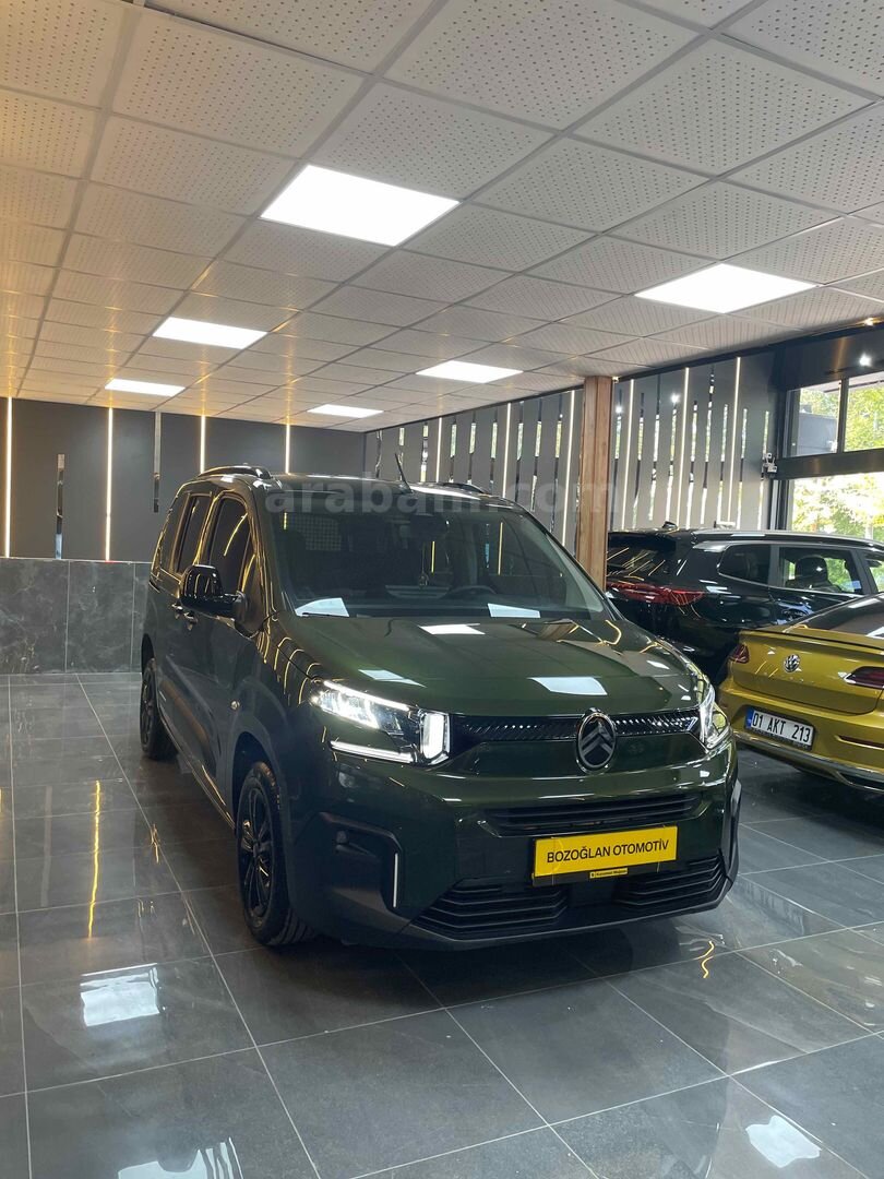 Galeriden Citroen Berlingo 1.5 BlueHDI Plus 2025 Model Adana 9.000 km Yeşil (metalik) 3