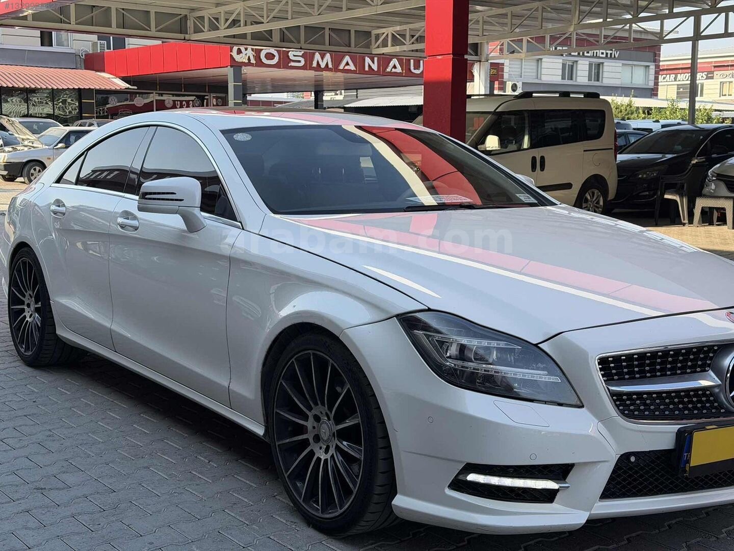 Galeriden Mercedes - Benz CLS 350 CDI AMG 2014 Model Adana 312.000 km Beyaz 4