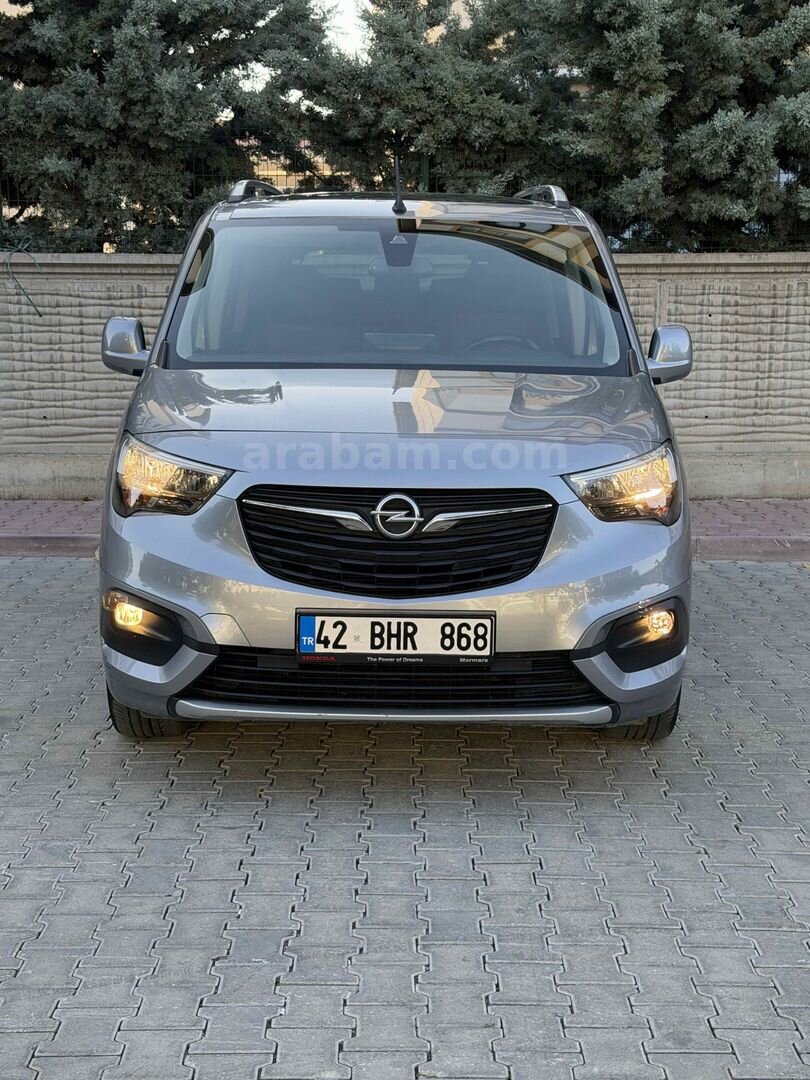 Galeriden Opel Combo 1.5 CDTI Ultimate 2020 Model Konya 163.000 km Gri 1