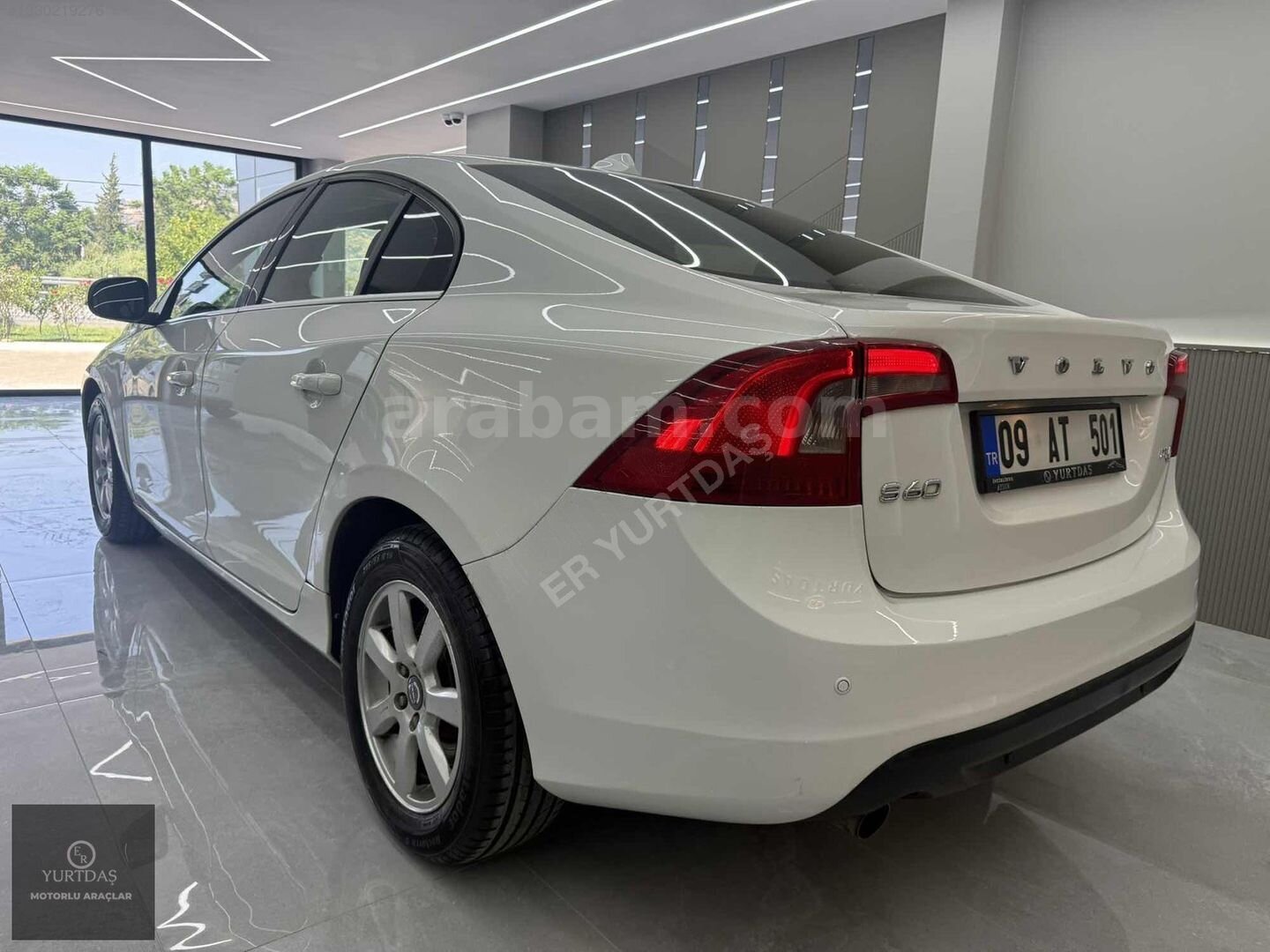 Galeriden Volvo S60 1.6 D Premium 2012 Model Aydın 253.000 km Beyaz 3