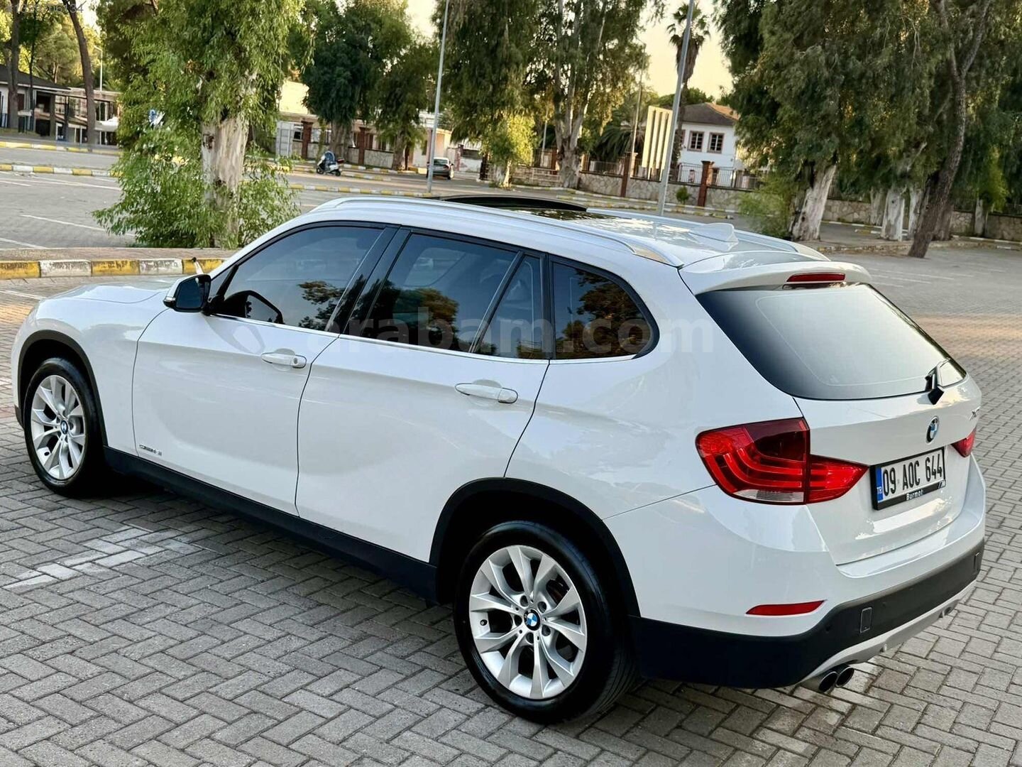 Galeriden BMW X1 16i sDrive 2013 Model Aydın 168.000 km Beyaz 3