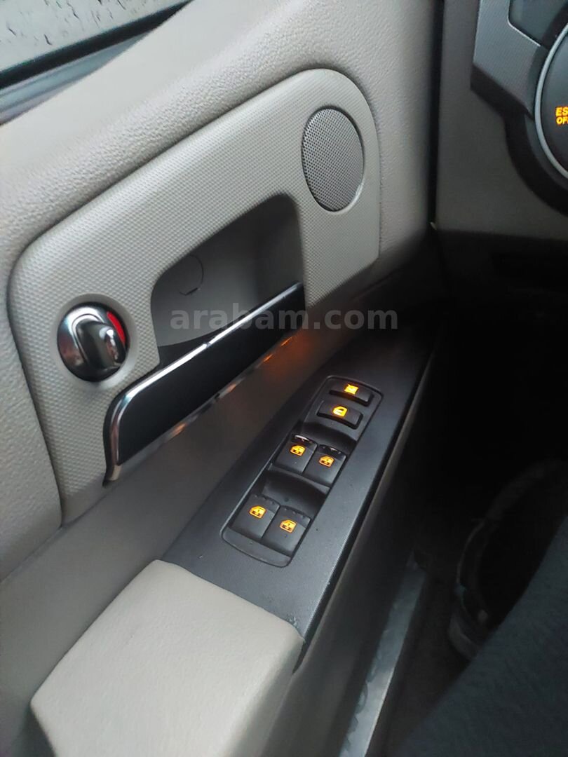 Sahibinden KGM SsangYong Kyron 2.0 L XDI Limited 4x4 2010 Model Ankara 263.000 km Siyah 6